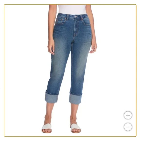 Frye Women's Cuffed Crop Jean - Picture 1 of 9